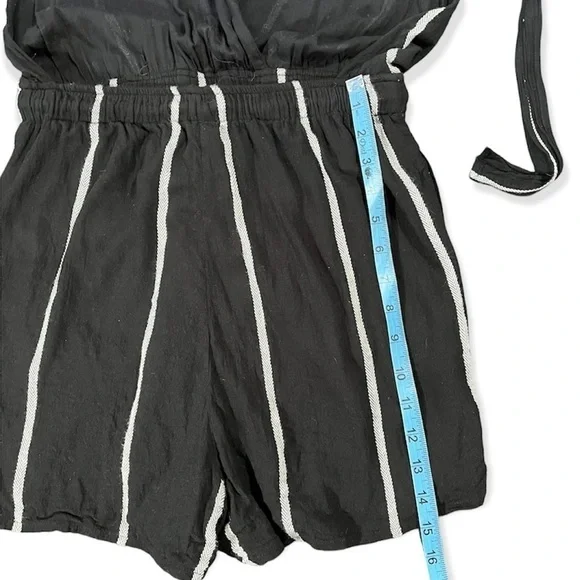 Volcom Coco Black and White Striped Halter Romper sz S - Picture 7 of 12